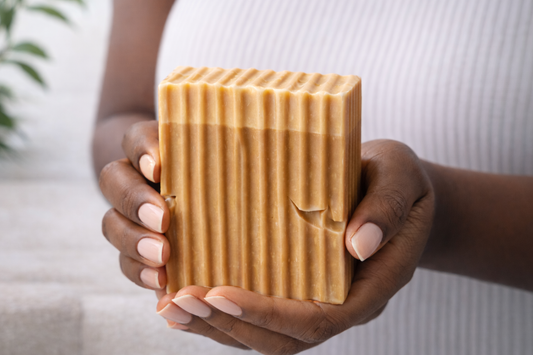 White Turmeric Brightening Complex Bar